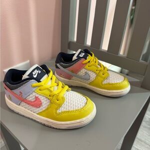 Nike SB dunk size 9c
